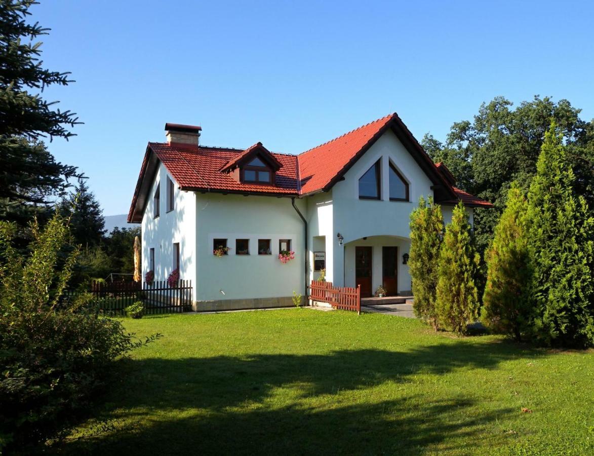 V Prirode Na Okraji Frenstatu Pod Radhostem Apartment Frenstat pod Radhostem Exterior photo